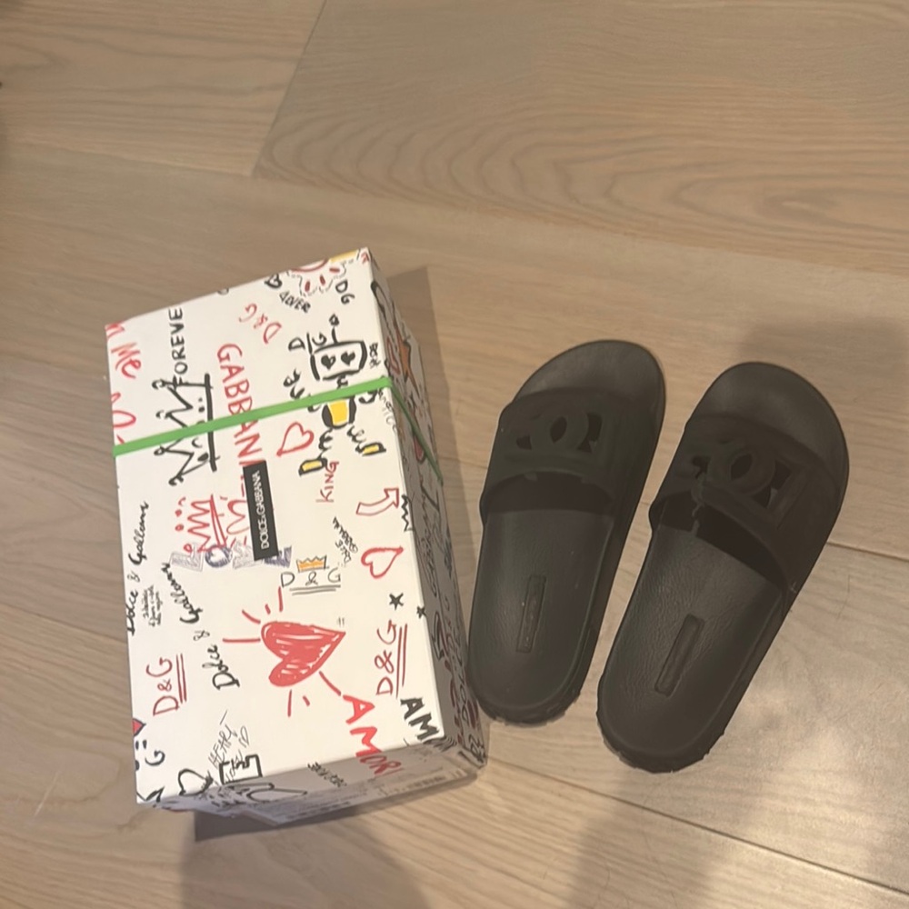 Dolce & Gabbana Black Sandals Minimalist Design